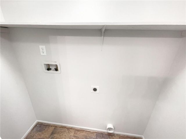 3932 Maxanne NW Court, Kennesaw, GA 30144