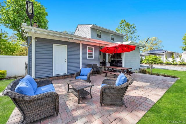 55 Prospect Avenue, Brentwood, NY 11717