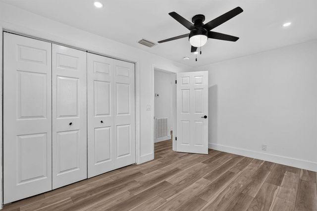 9971 Dogwood Avenue, Palm Beach Gardens, FL 33410