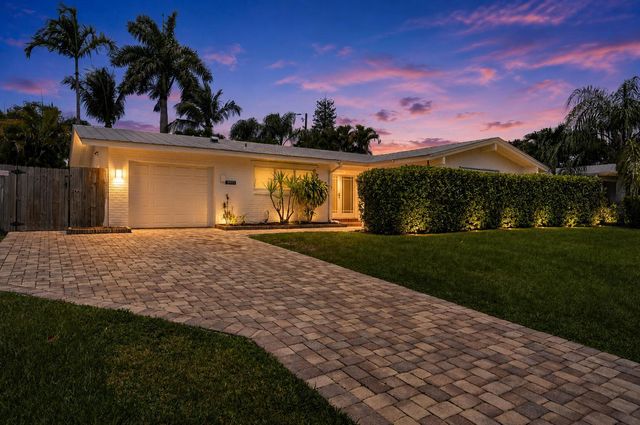 9971 Dogwood Avenue, Palm Beach Gardens, FL 33410