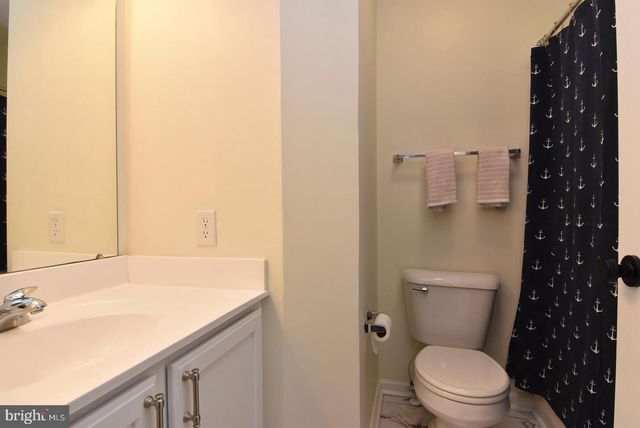 11 JOHN HALL DR, Ocean View, DE 19970