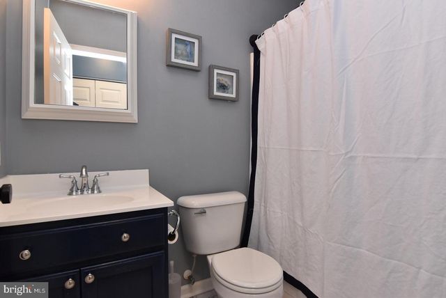 11 JOHN HALL DR, Ocean View, DE 19970