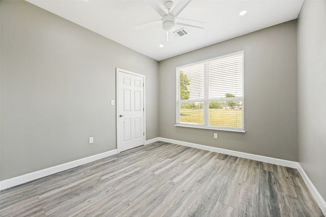3712 County Road 1102, Celeste, TX 75423