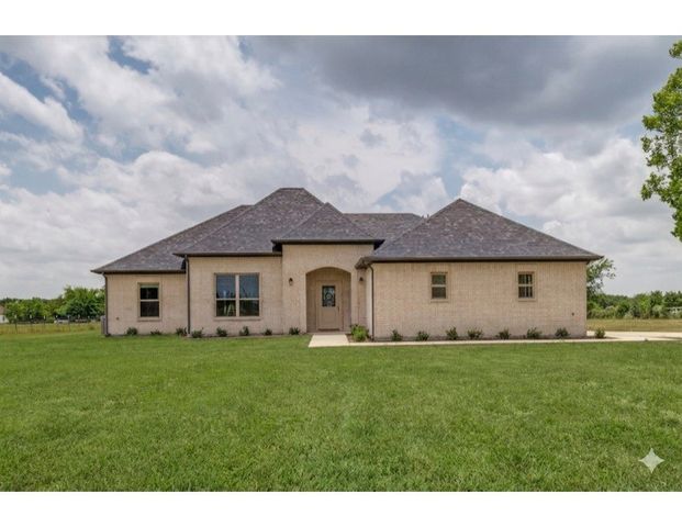 3712 County Road 1102, Celeste, TX 75423
