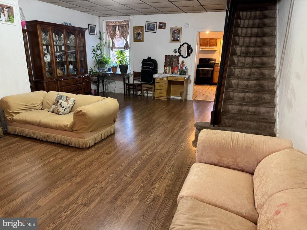 517 KOSSUTH ST, Riverside, NJ 08075 — photo 2