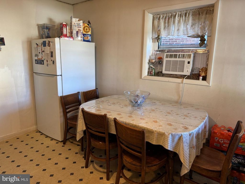 517 KOSSUTH ST, Riverside, NJ 08075 — photo 5