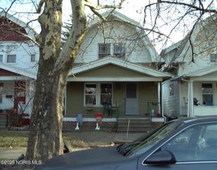 438 3rd Street, Toledo, OH 43605