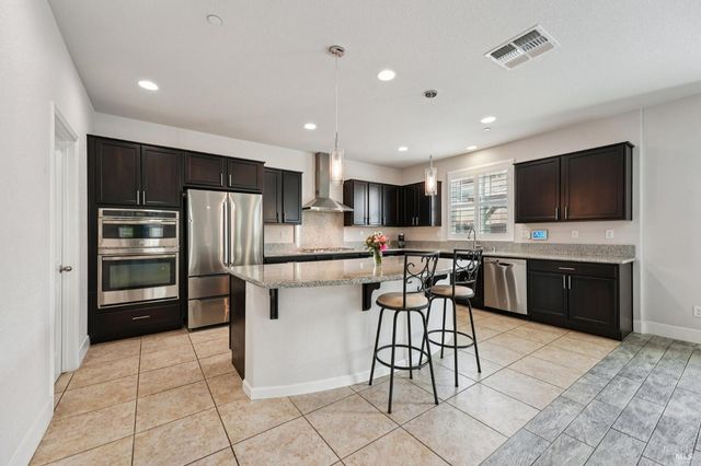 5291 Finkas Ln, Fairfield, CA 94533