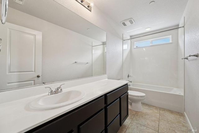 5291 Finkas Ln, Fairfield, CA 94533