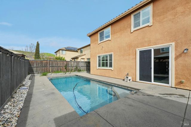 5291 Finkas Ln, Fairfield, CA 94533