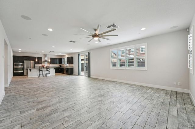 5291 Finkas Ln, Fairfield, CA 94533