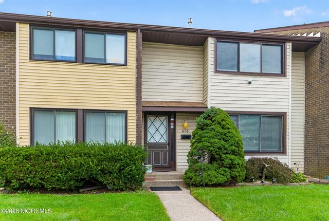 416 Kellington Drive, East Windsor, NJ 08520