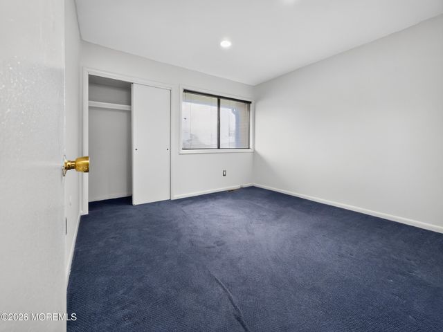 416 Kellington Drive, East Windsor, NJ 08520
