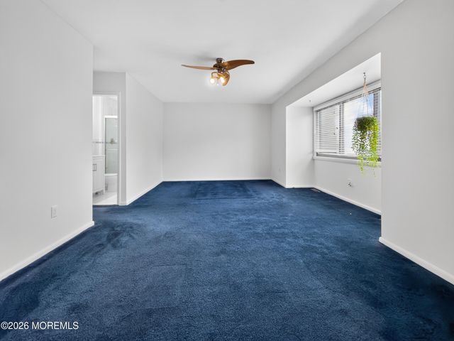 416 Kellington Drive, East Windsor, NJ 08520