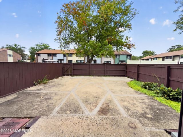 416 Kellington Drive, East Windsor, NJ 08520