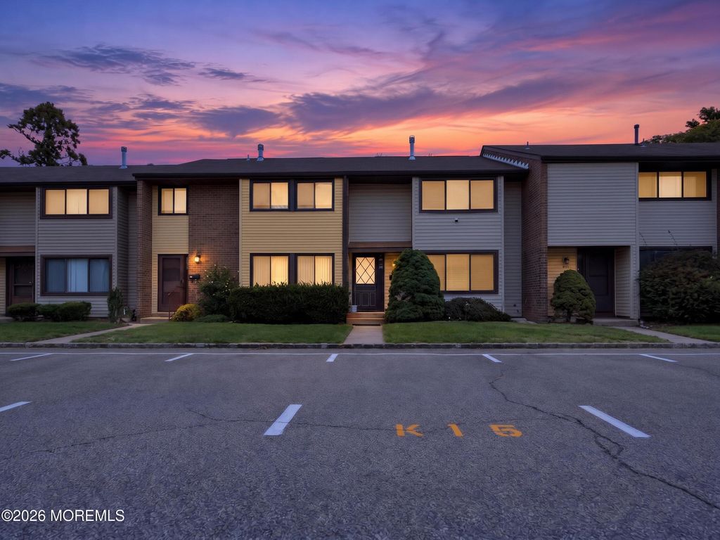 416 Kellington Drive, East Windsor, NJ 08520