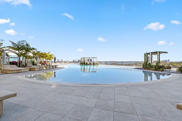 220 Lake Shore Drive 1125, Lake Park, FL 33403