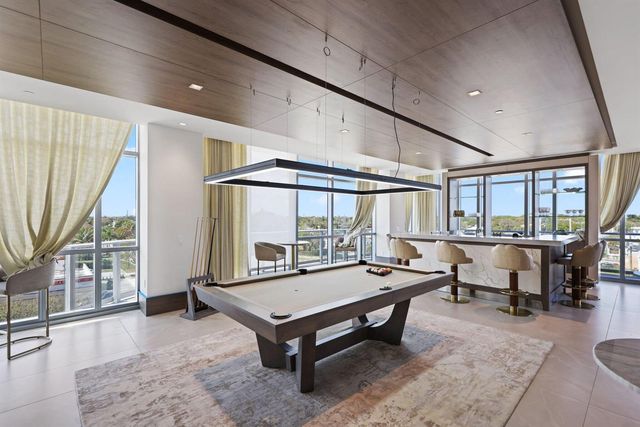 220 Lake Shore Drive 1125, Lake Park, FL 33403