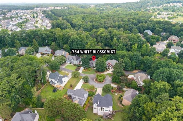 754 White Blossom Court, Powder Springs, GA 30127