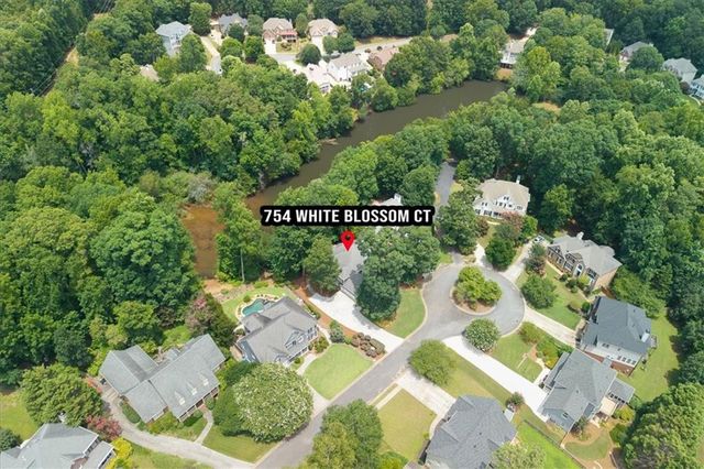 754 White Blossom Court, Powder Springs, GA 30127