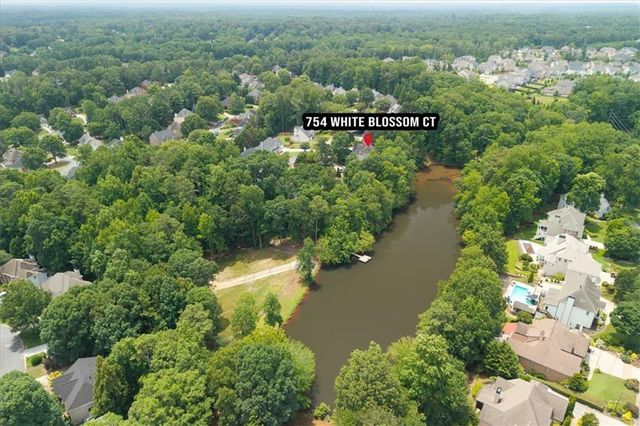 754 White Blossom Court, Powder Springs, GA 30127