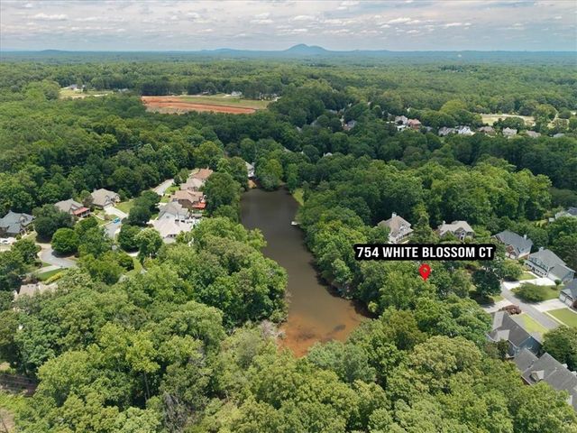 754 White Blossom Court, Powder Springs, GA 30127