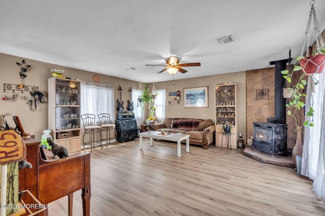 619 Clairmore Avenue, Lanoka Harbor, NJ 08734