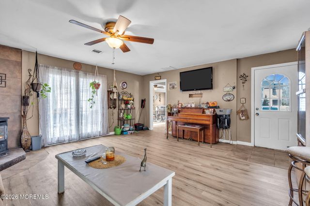 619 Clairmore Avenue, Lanoka Harbor, NJ 08734