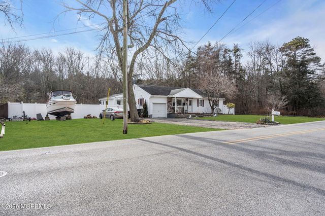 619 Clairmore Avenue, Lanoka Harbor, NJ 08734