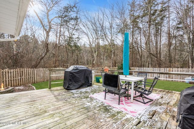 619 Clairmore Avenue, Lanoka Harbor, NJ 08734