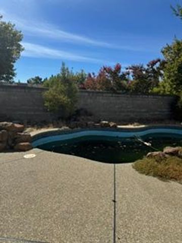 241 Farmington Cir, Roseville, CA 95678