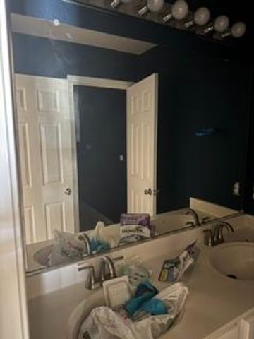 241 Farmington Cir, Roseville, CA 95678
