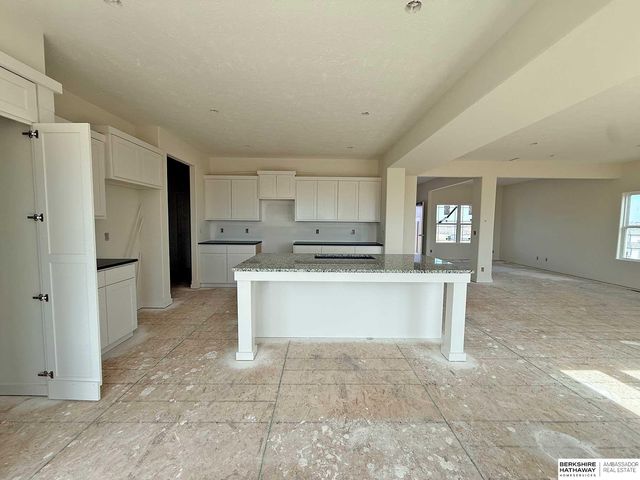 16009 Abigail Street, Bennington, NE 68007