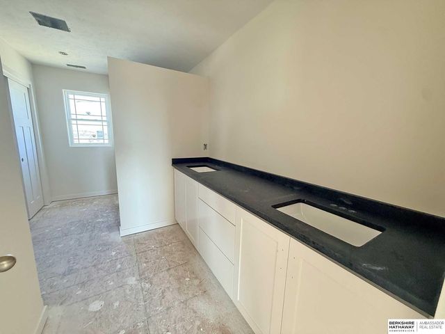 16009 Abigail Street, Bennington, NE 68007