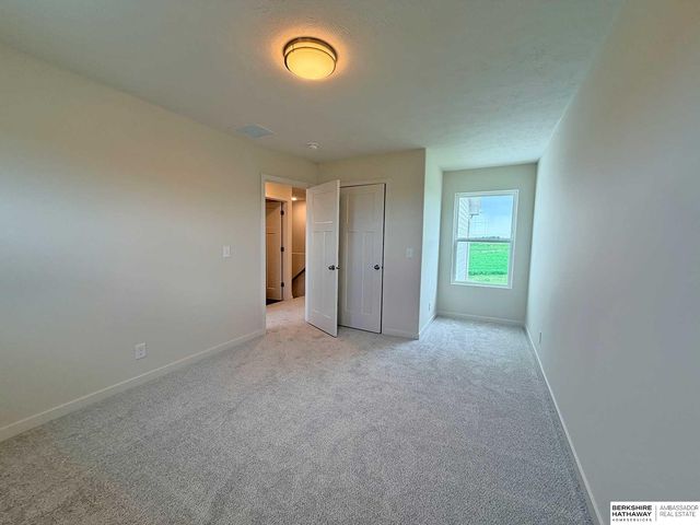 16009 Abigail Street, Bennington, NE 68007