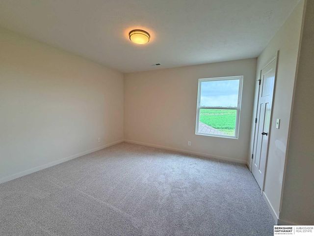 16009 Abigail Street, Bennington, NE 68007