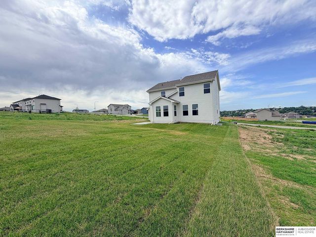 16009 Abigail Street, Bennington, NE 68007