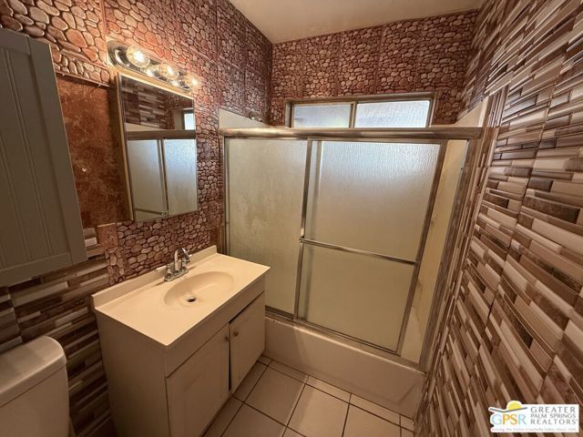 68070 Tortuga Road, Cathedral City, CA 92234