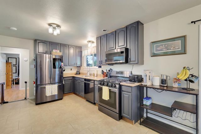 921 Jacobs St, Marysville, CA 95901