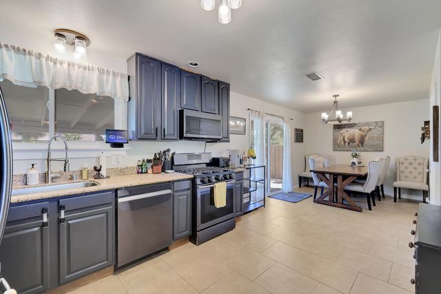 921 Jacobs St, Marysville, CA 95901