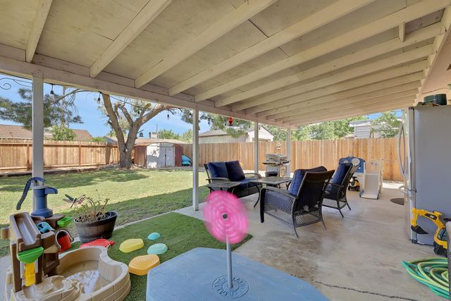 921 Jacobs St, Marysville, CA 95901