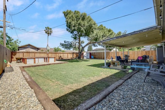 921 Jacobs St, Marysville, CA 95901