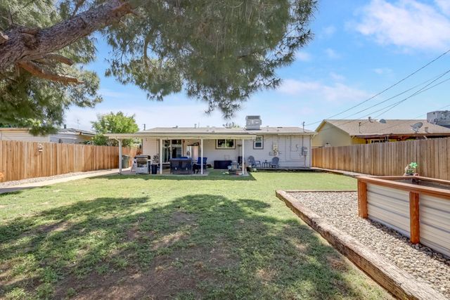 921 Jacobs St, Marysville, CA 95901