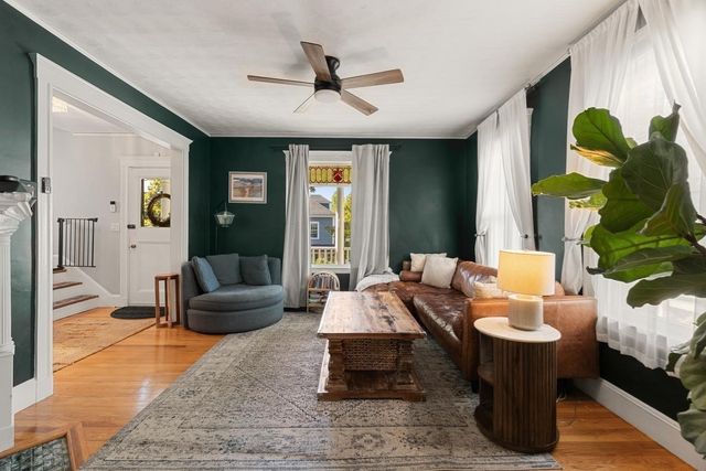18 Taft St, Quincy, MA 02169