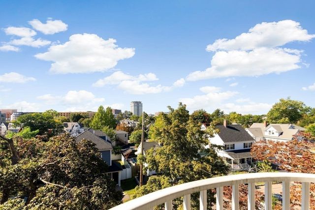 18 Taft St, Quincy, MA 02169