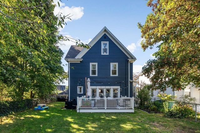 18 Taft St, Quincy, MA 02169