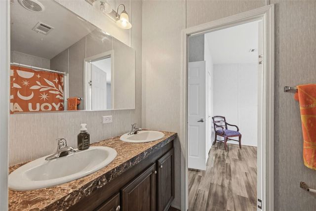 209 ELLSWORTH DRIVE, Kissimmee, FL 34758