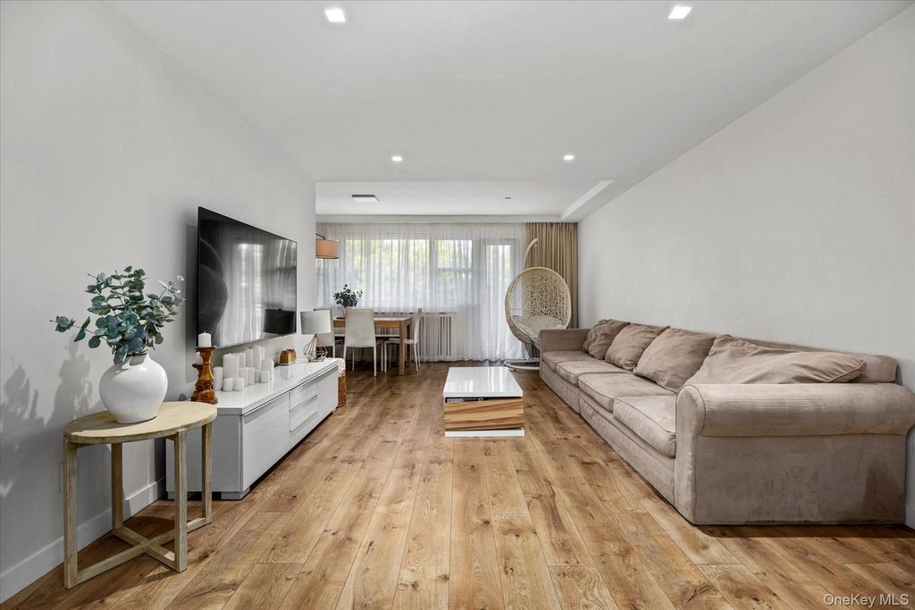 151-31 88th Street 3C, Howard Beach, NY 11414 — exterior