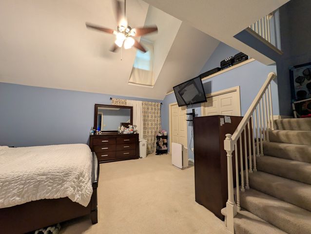 148 Flower Ln 15, Dracut, MA 01826