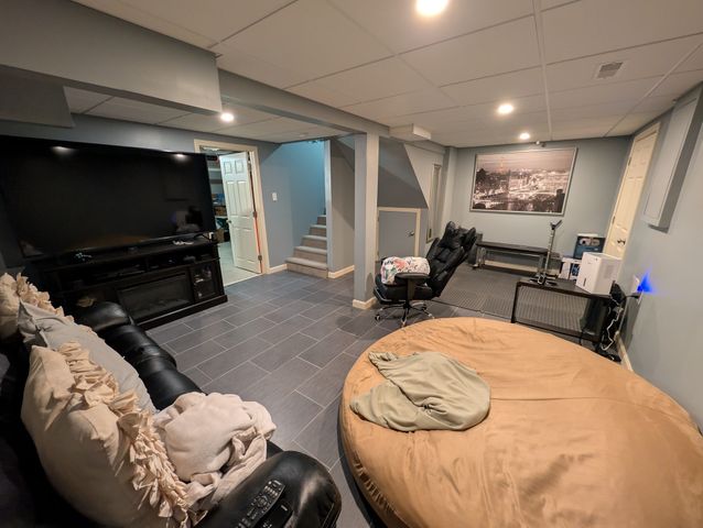 148 Flower Ln 15, Dracut, MA 01826